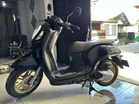 Scoopy Prestige 2021