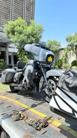 Street Glide Special 2019 Grey