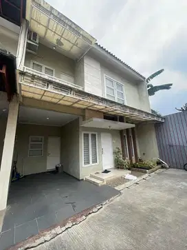 Dijual Segera - Rumah Minimalis Tropis