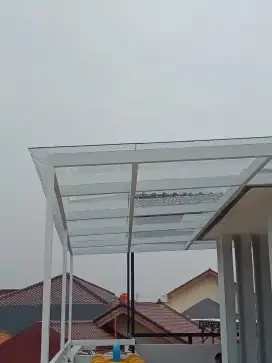 Kanopi kaca 8mm rangka holo galpanis