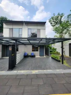 MODEREN HOUSE AT LIPPO CIKARANG TYPE Q21
