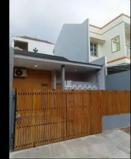 Jual rumah moderen di Duta harapan dekat stasiun (C0442)