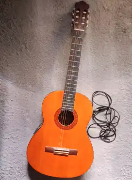 YAMAHA CX40 AKUSTIK ELEKTRIK