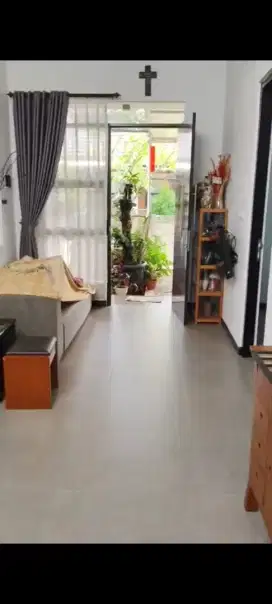 JUAL RUMAH TINGGAL DI TAMAN KOPO INDAH 2 BANDUNG