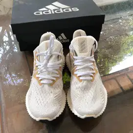 Sepatu Adidas Alpha Bounce Original Running Ukuran 40