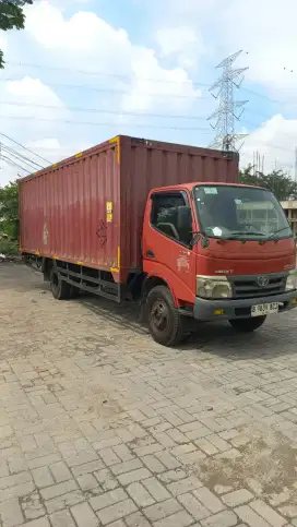 Toyota dyna 130XT long CDD long 22kubik box