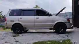 Isuzu Panther LS 2003
