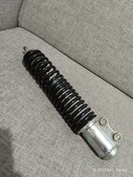 Shock Breaker Shock Absorber Depan Original New Vespa GTV 2023