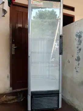 showcase Polytron 5 rak