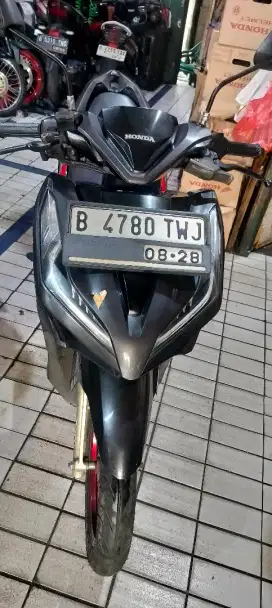 Vario 125 cbs-iss th 2018 mesin ok tgn 1