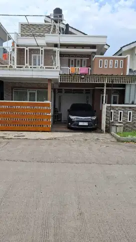 Rumah 2 lantai cluster ciganitri bojongsoang dkt stt Telkom buahbatu
