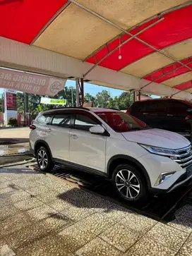 Terios putih R Matic 2020 KM rendah