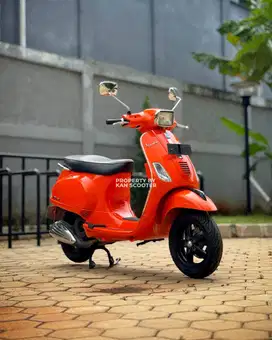 JUAL MURAH VESPA S 150 3v 2013 MULUS