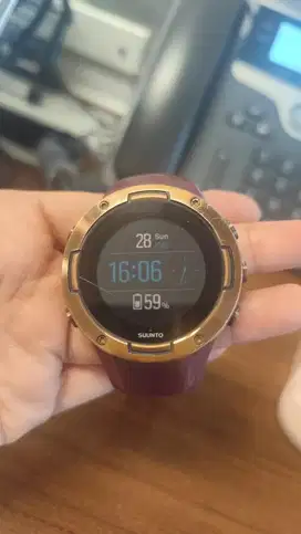 Jam Tangan merk SUUNTO smartwatch