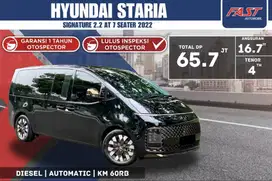 HYUNDAI STARIA SIGNATURE 2022 7 SEAT 2.2 AT DIESEL PANORAMIC #F3ST