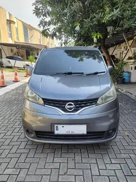 TDP 5 juta Nissan Evalia AT 2012