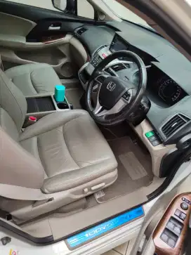 DIJUAL ODYSSEY 2012 (BISA NEGO)