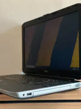 LAPTOP DELL LATITUDE 5530