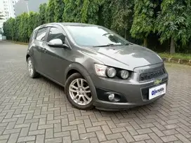 TDP 5jt ! Chevrolet Aveo 1.4 LT MT 2014 Biru CBMLB