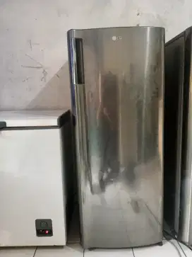 Di jual freezer LG 6 rak