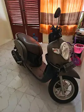 Scoopy Hidup Pajak