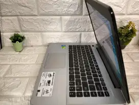 Asus x455l core i3 RAM 6 GB SSD 128+Nvidia GeForce 930 siap kerja game