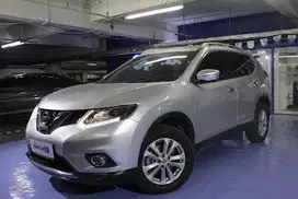 DP RENDAH - Nissan X-Trail 2.0 Bensin-AT 2018