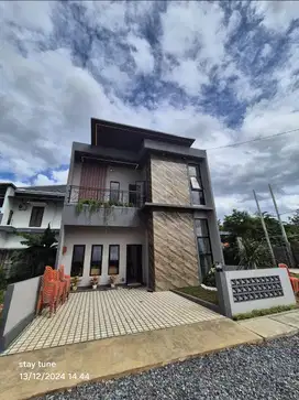 PERUMAHAN 2 LANTAI DI KEDAMAIAN BANDAR LAMPUNG