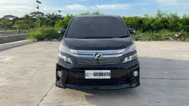 Toyota Vellfire ZG at 2015