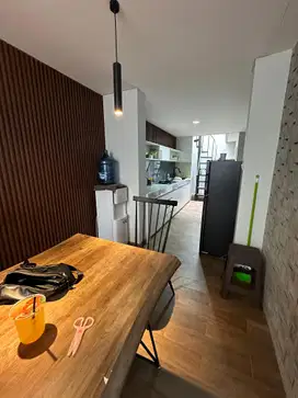 Disewakan Rumah di Summarecon 2 Rumah Jadi 1