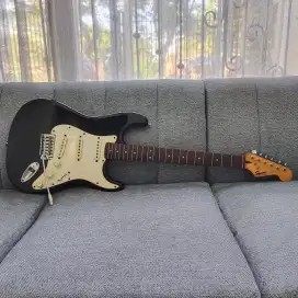 Squier by fender bullet stratocaster made in china