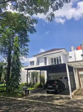 Dijual Rumah di jalan Boulevard Utama, Cluster De Cajuputi - De Park