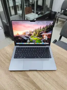 Macbook M1 Pro 2021 32/2 TB Inter