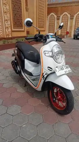 Jual Scoopy Sporty 2019 mewah