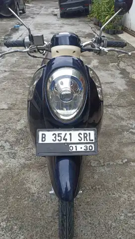 Honda Scoopy F1 tahun 2015.
