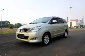 ‼️CASHBACK 5 JUTA‼️- Toyota Kijang Innova 2.0 V Bensin AT 2010 Barong
