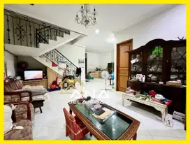 ANA RUMAH UK 7.5X14M DI KOMPLEK KAVLING POLRI JELAMBAR