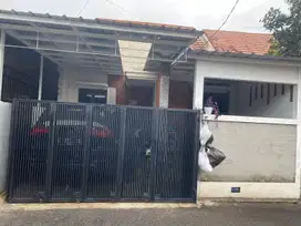 Dijual Rumah Dekat Stasiun LRT Cibubur di Puri Cibubur Harjamukti