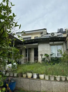 Rumah di Graha Taman Pelangi BSB Semarang
