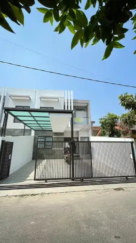 Dijual Rumah Baru Siap Huni Modern Minimalis  di Riung Bandung