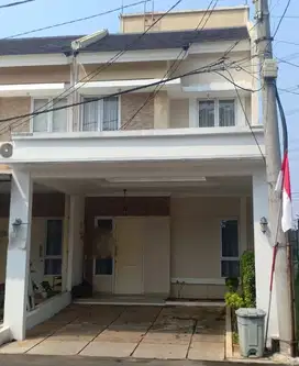 DIJUAL RUMAH 3 LANTAI DALAM KOMPLEK PARADISE SERPONG CITY FURNISHED