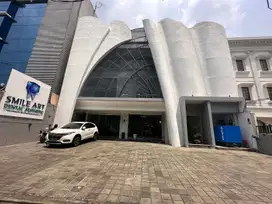Dijual Gedung di Wolter Monginsidi Kebayoran Baru