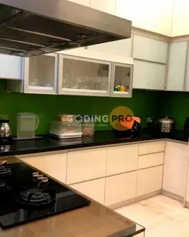 Jual rumah Layar Permai PIK semi furnish bagus