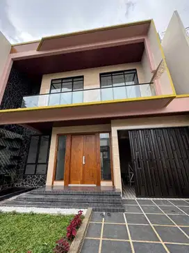 Rumah baru modern siap huni di kramat Senen Jakarta pusat