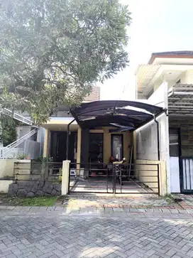 Dijual Rumah Pantai Mentari - Hampton Regency