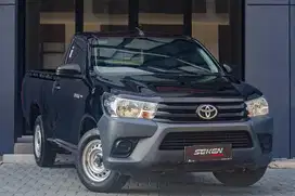 Toyota Hilux SC Singel Cabin 2.4 Diesel 4x2 MT Manual 2022 Hitam