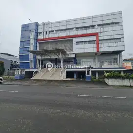 Gedung Usaha Di Daerah IR Juanda