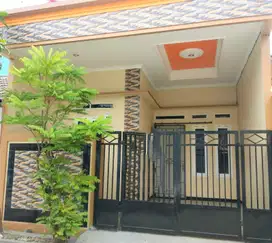 Disewakan pertahun rumah minimalis di Poris indah luas 55m2 strategis