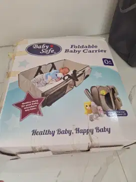 Baby safe foldable baby carrier