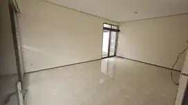 Rumah Siap Huni di Tanah Kusir